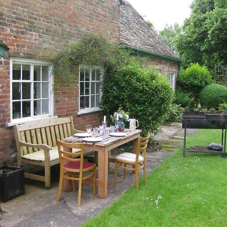 Job'S Mill Cottage Warminster Bagian luar foto