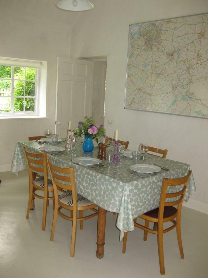 Job'S Mill Cottage Warminster Bagian luar foto