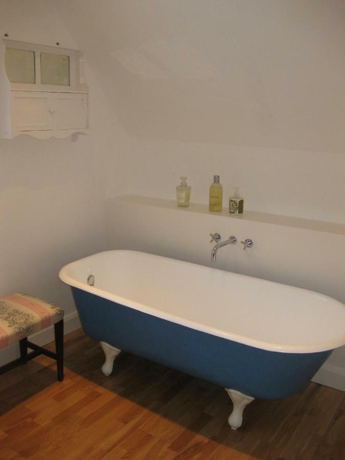 Job'S Mill Cottage Warminster Bagian luar foto